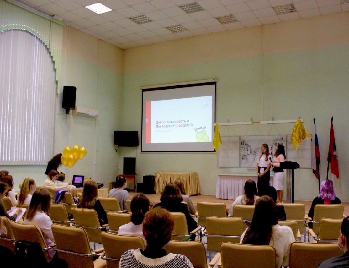 photo5294034409571333607