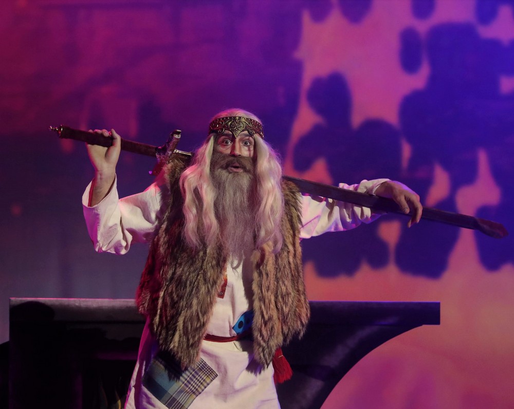 17 октября 2021 года — Спектакль «Запасной богатырь»