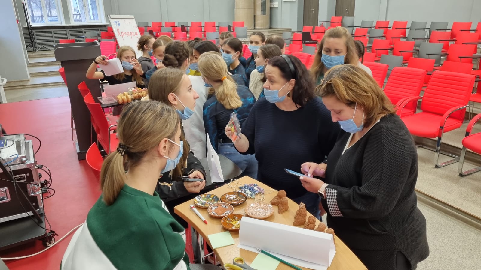 f4fb9b76-8fd7-4bfc-a741-246c78ebafd6