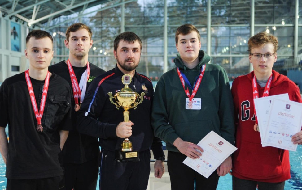 Сотрудник МГПУ стал чемпионом соревнований по&nbsp;плаванию в&nbsp;ластах