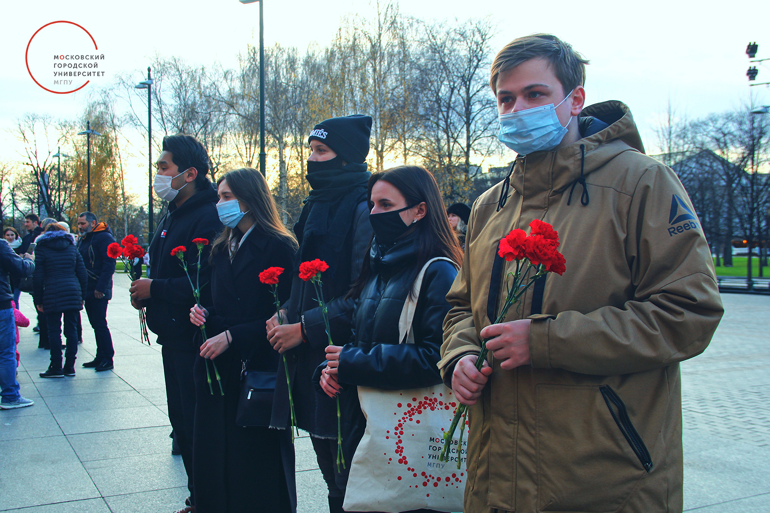 2021-11-07 21-16-39 (16)