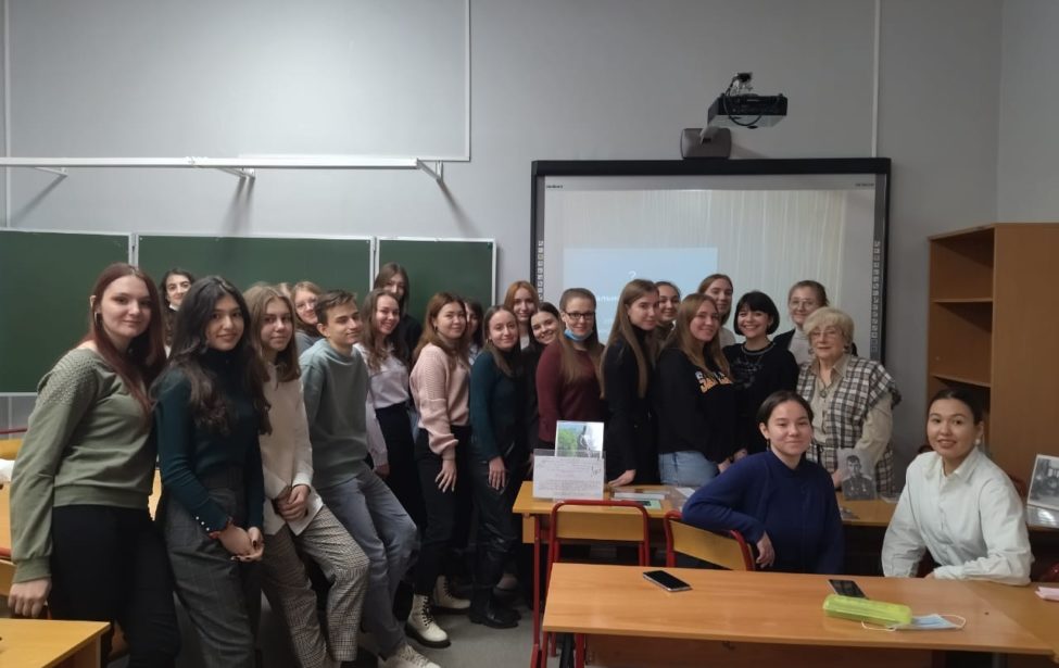 Студенты-музейное занятие-обратная связь