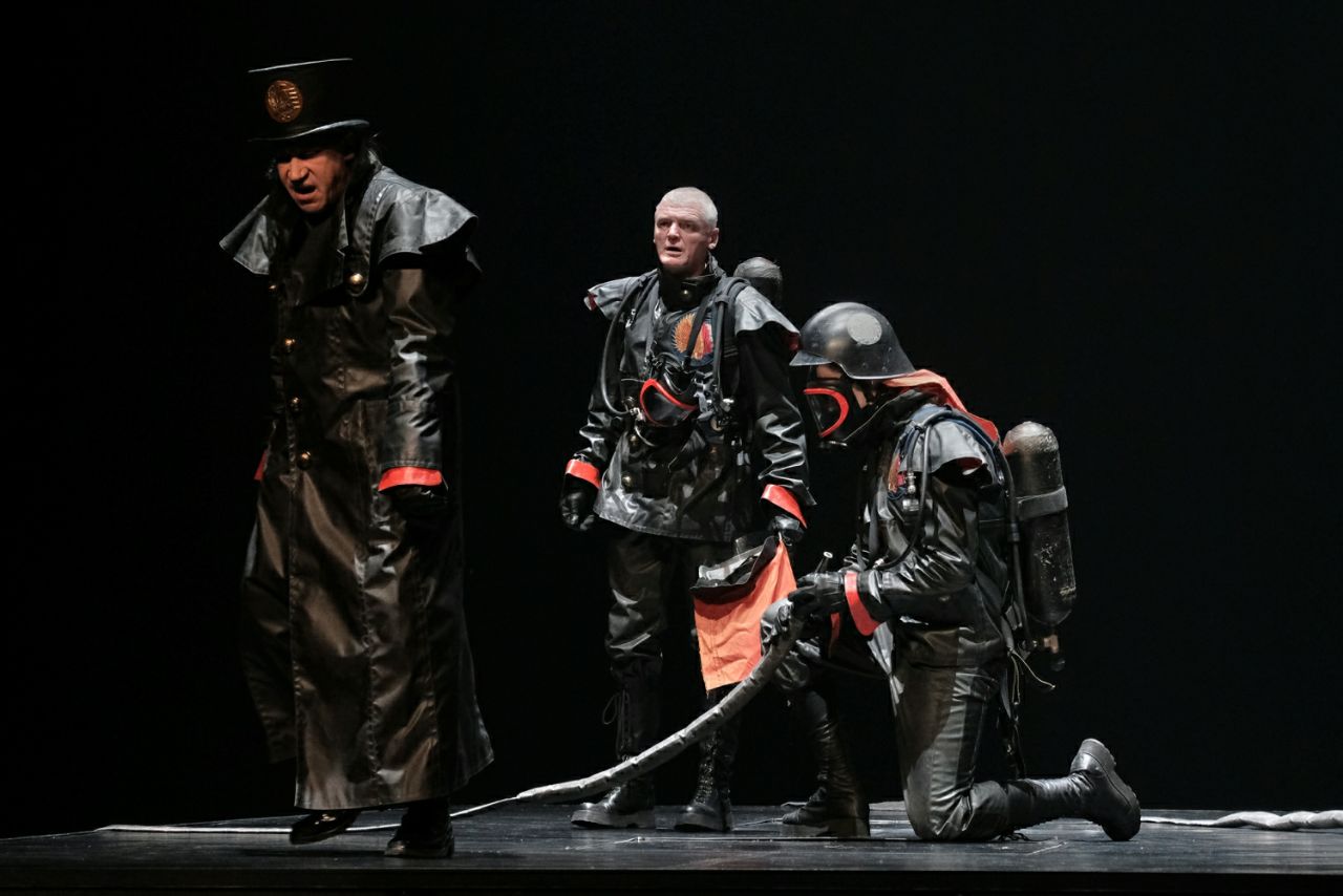 18 ноября 2021 года — Спектакль «451 градус по Фаренгейту»