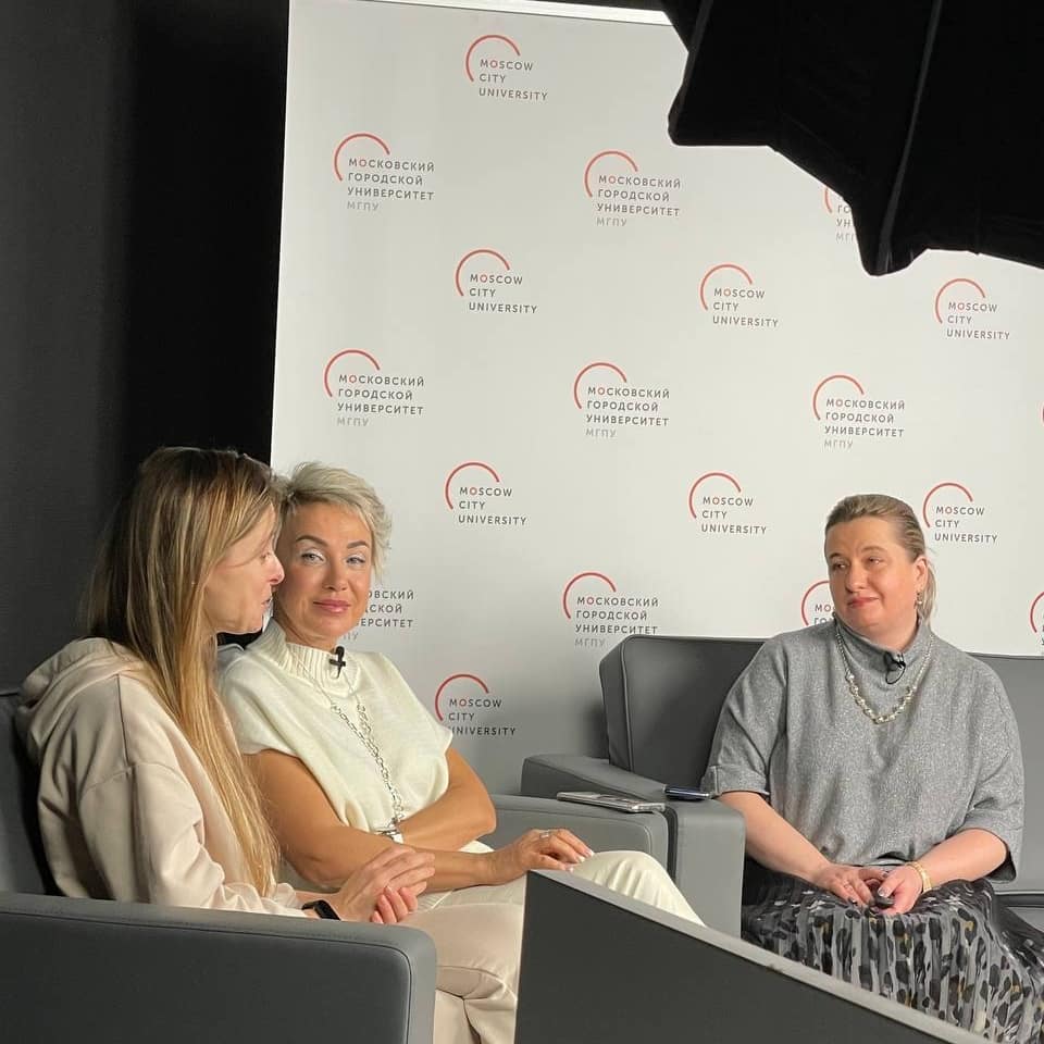 269986479_1237526056738690_124687744064992462_n