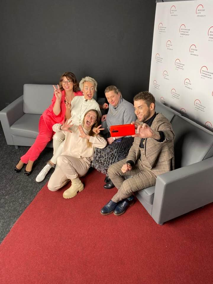 270038795_1373522496439829_1243823571174842973_n