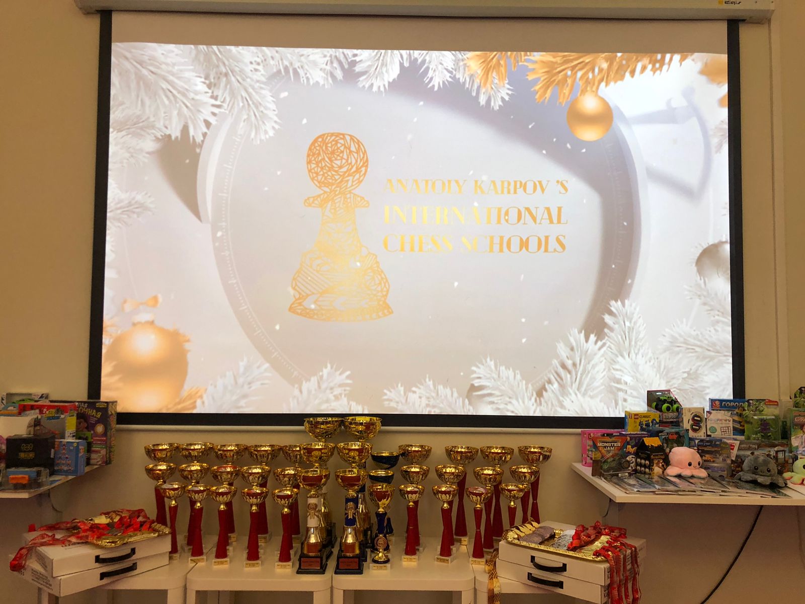 722ff033-ad02-4da8-b3bf-6d28eb348776