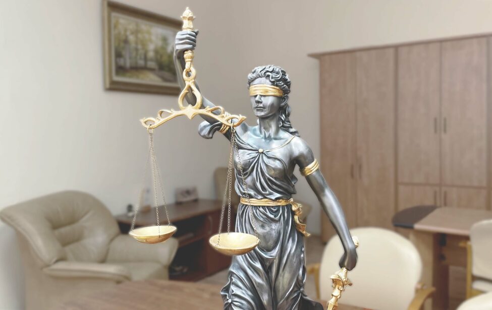 Владимир Строев поздравил юристов с&nbsp;профессиональным праздником