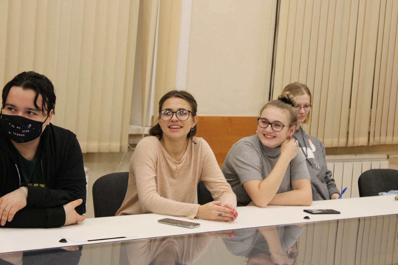 Телемост Москва-Крым для слушателей программы «Вожатый»