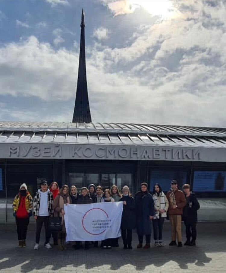 Участники прямого эфира в Музее космонавтики