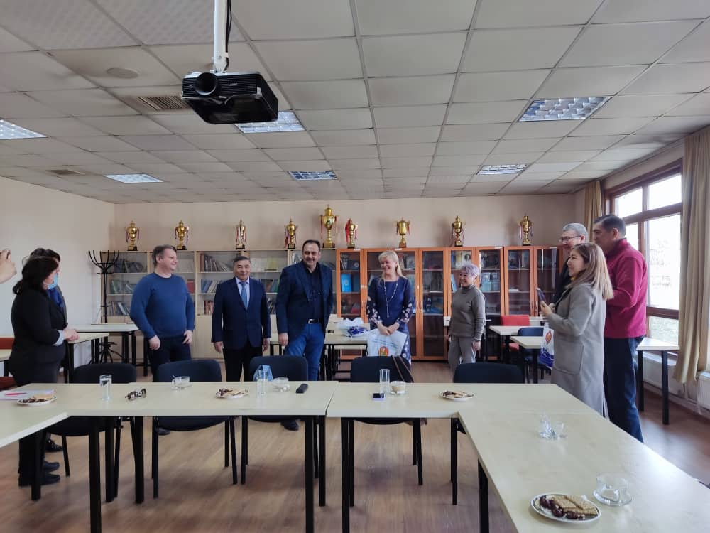 7e6de721-a0fd-4154-85f8-8262599b71ba