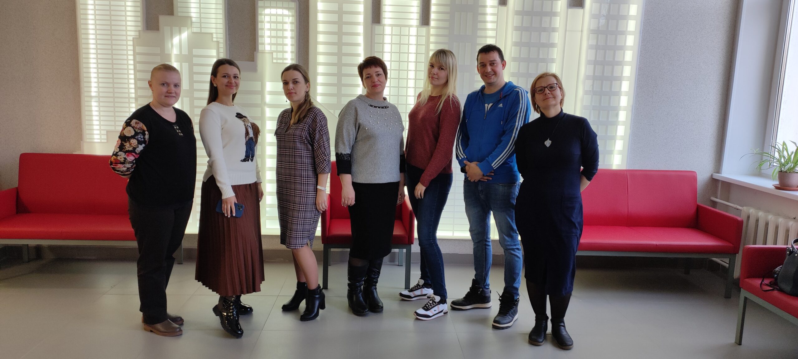 В этот не по-весеннему морозный четверг гостями Центра стали педагоги школы 1370, приехавшие для участия в деловой игре.