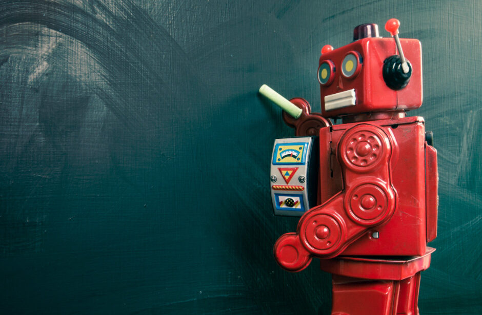 В ИЦО вышел новый выпуск дайджеста «Цифровые технологии в образовании»