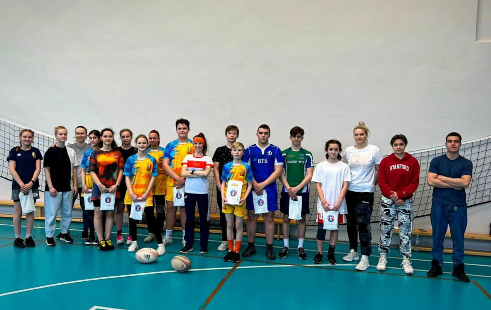В ИЕСТ прошла университетская суббота для школьников-регбистов