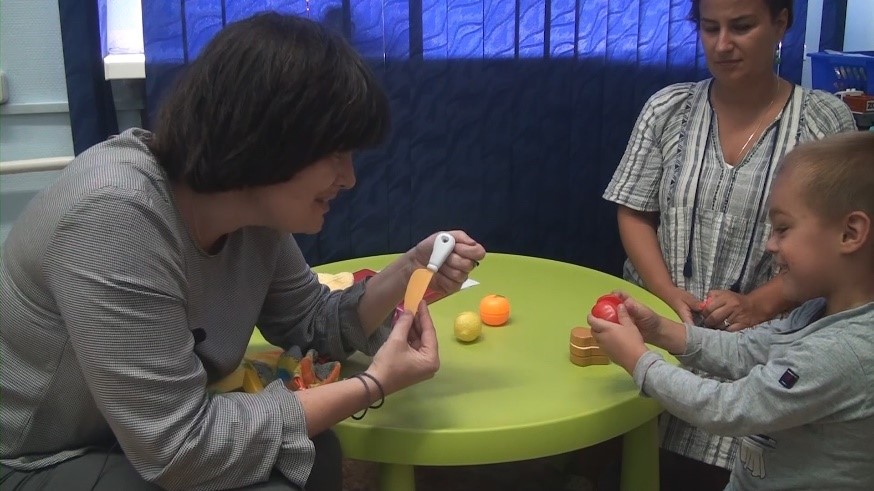 Комплексная помощь детям и&nbsp;подросткам с&nbsp;расстройствами аутистического спектра