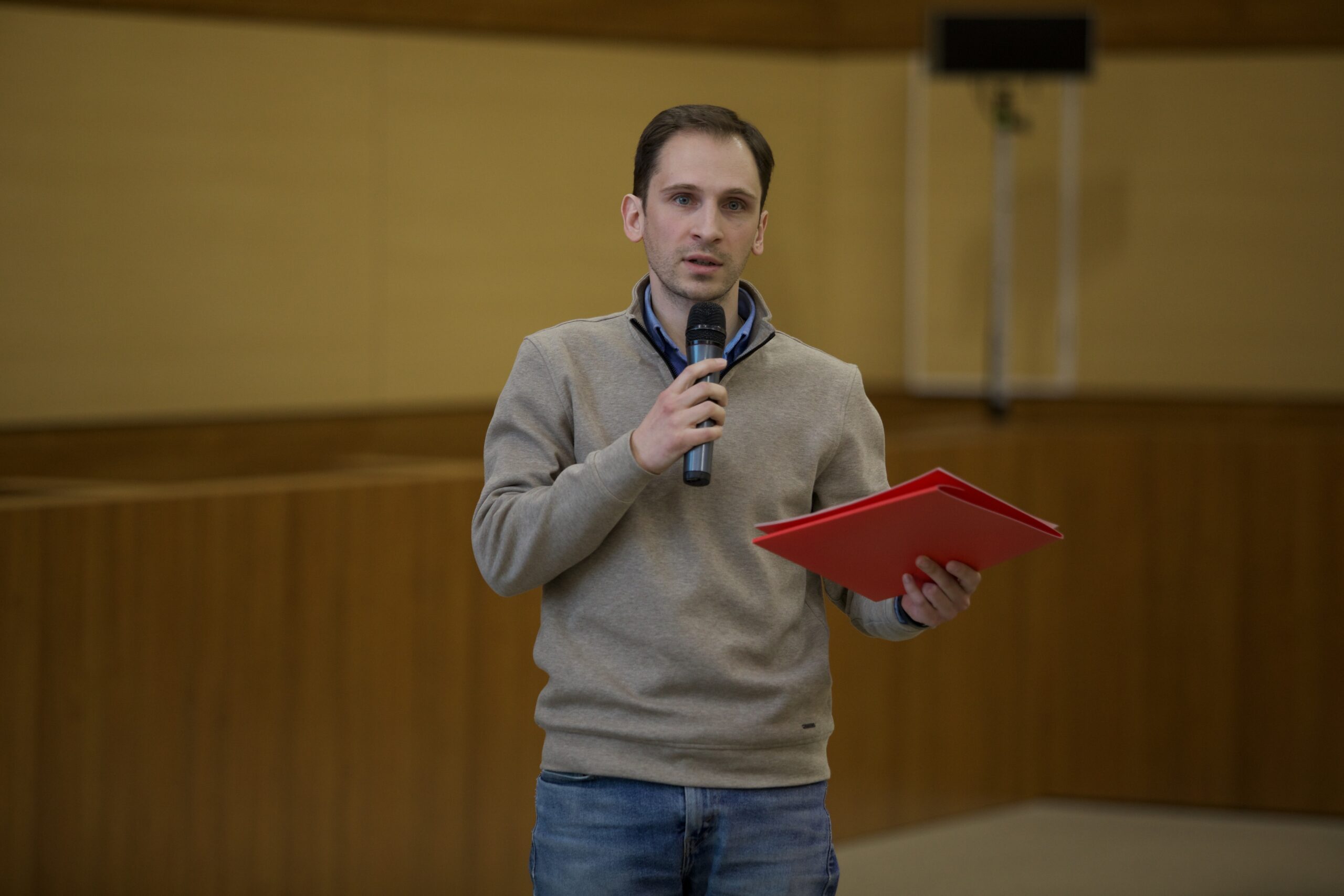 146885BB-2D95-4630-A269-95803E33BF7D