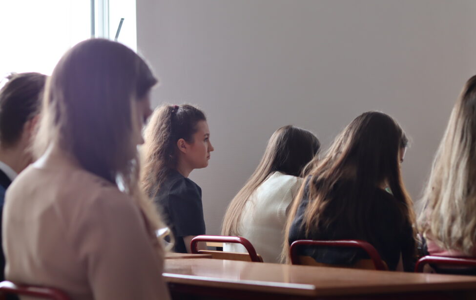 Россия и&nbsp;мир: Транснациональные коммуникации и&nbsp;взаимопроникновение культур