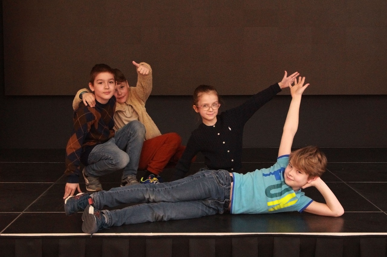 Завершилась образовательная смена Happy day