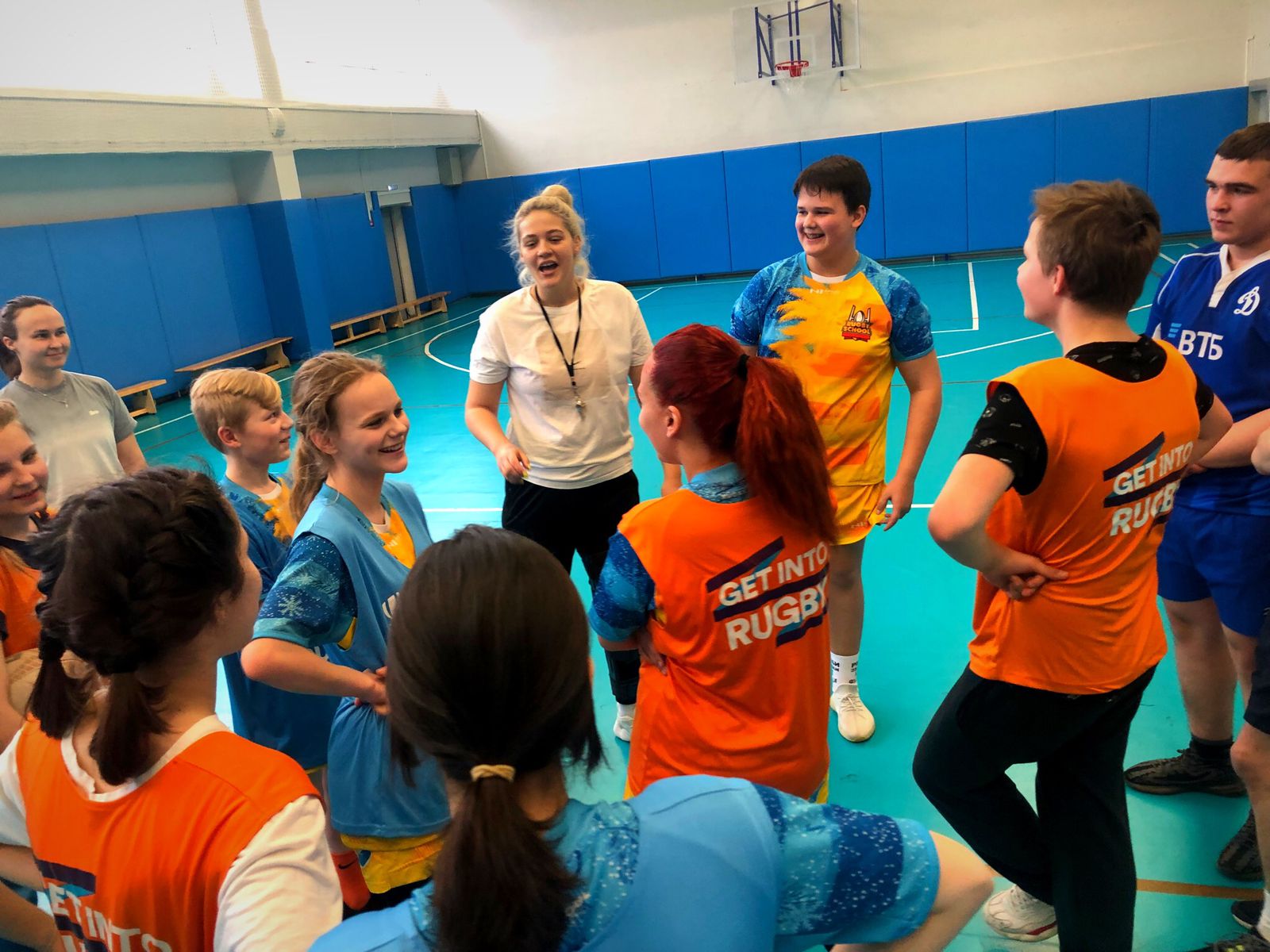 c3ee6aee-9440-4c34-871e-d91e1318456d