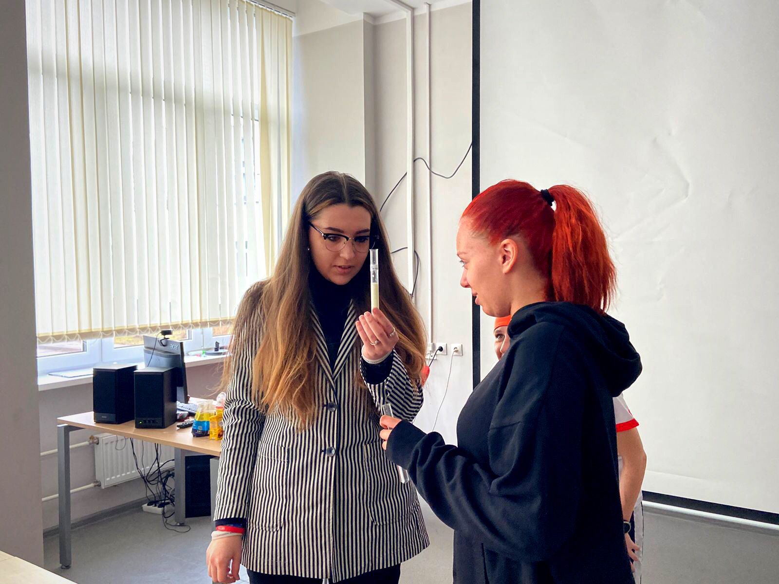 ecdc679e-d14d-4f2b-b022-3819f9cdb448