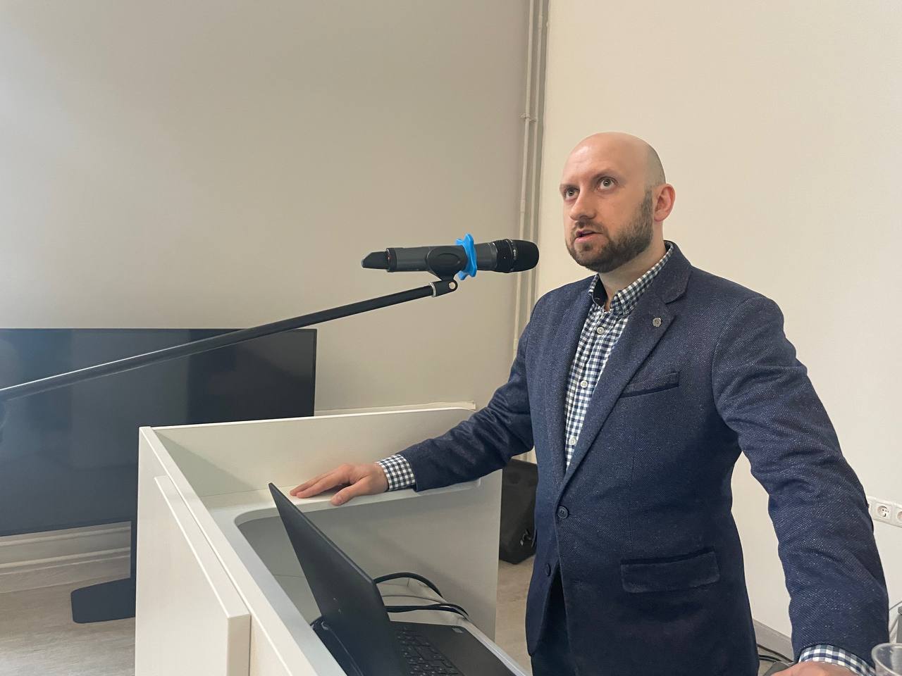 photo_2022-04-17 22.37.16