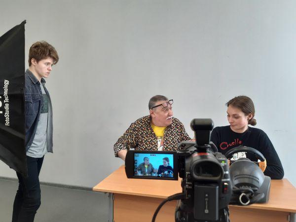 7e9d2045-f107-4576-a91c-a79592469e6e