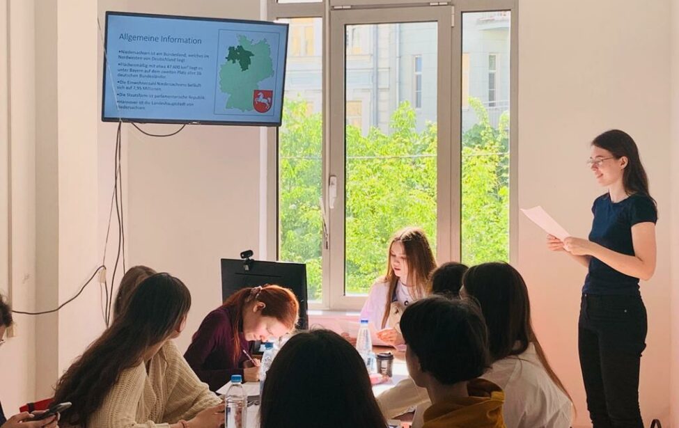 Традиционный весенний марафон викторин