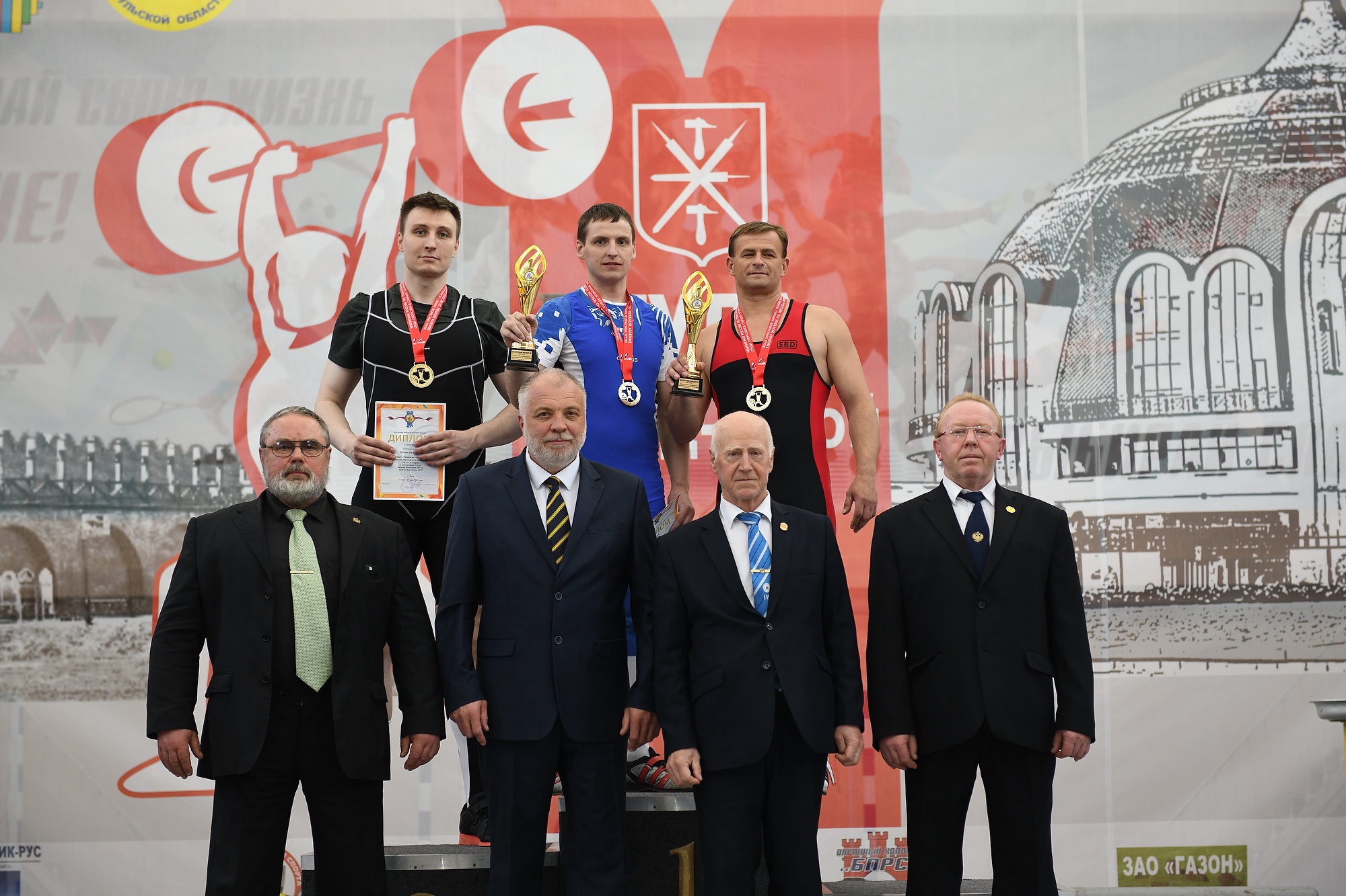 Доцент ИЕСТ стал чемпионом России по тяжелой атлетике