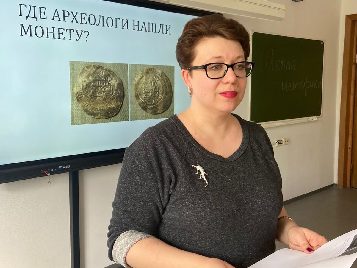 историк в школе. учитель мужчина. майкл бир профессор гарварда. артем филимонов квн. фотография учителя истории.