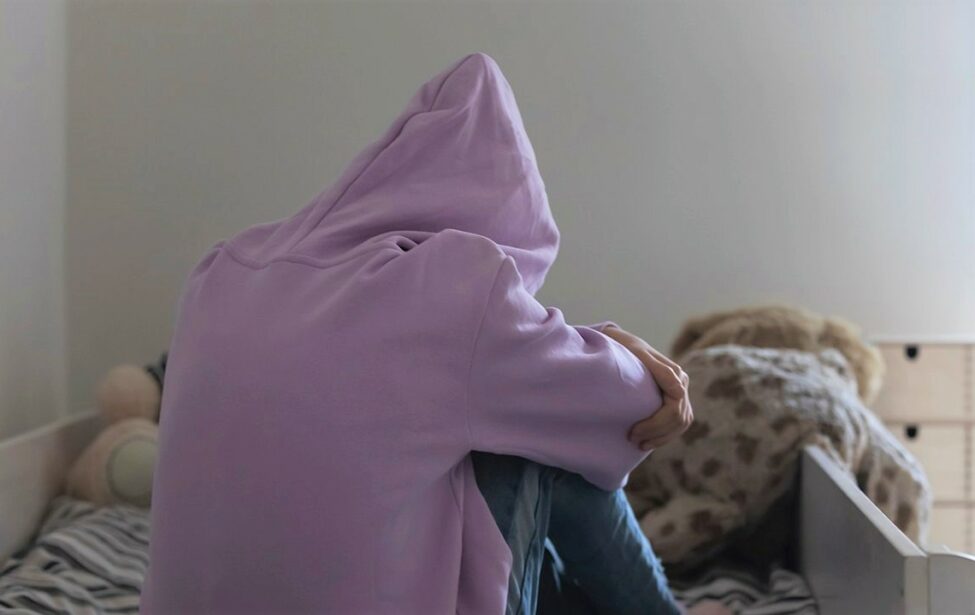 &laquo;Всё равно на&nbsp;меня всем плевать&raquo;. Причины подросткового саморазрушения