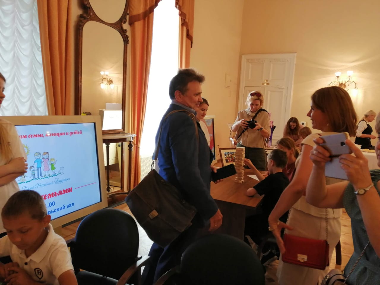 8fc9094f-cf1e-418f-9deb-d37d0e077cb6