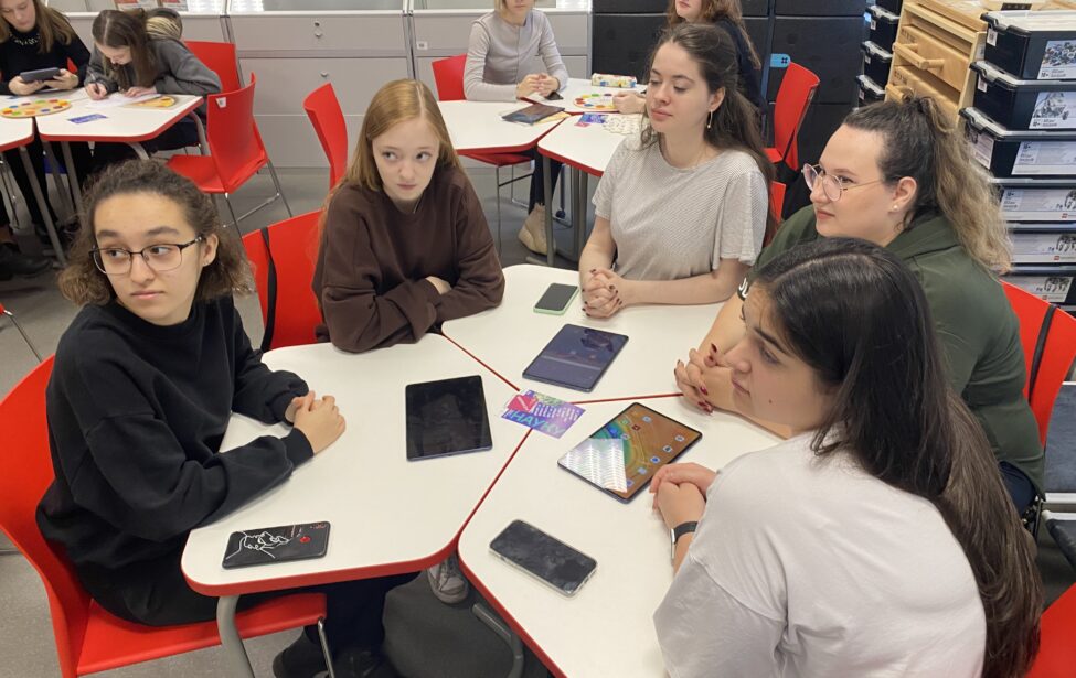 От&nbsp;обучения к&nbsp;увлечению: интерактивные технологии в&nbsp;детском саду, школе, дома