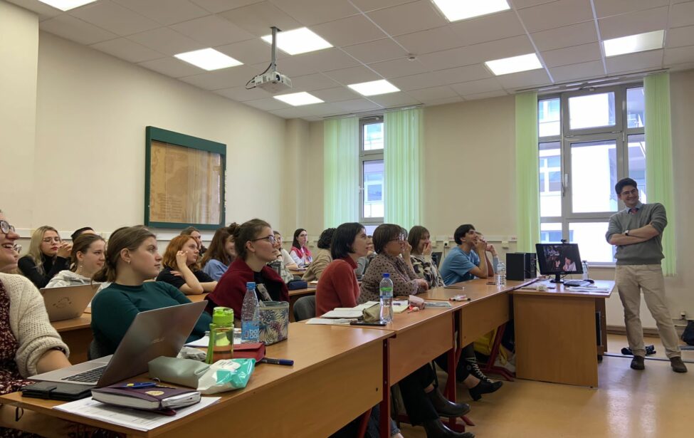 Лекция швейцарца для студентов ИИЯ