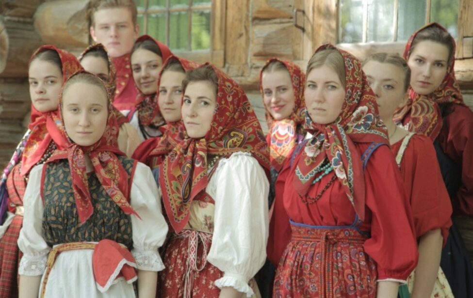 Живая традиция в курсе фольклора