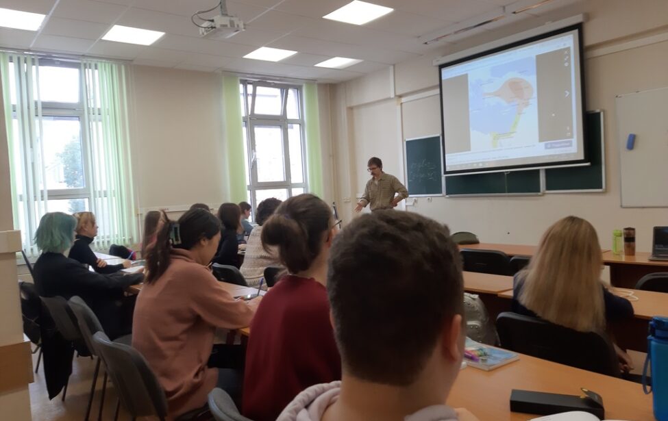 Лекция ведущего библиографа ЦМИ Библиотеки иностранной