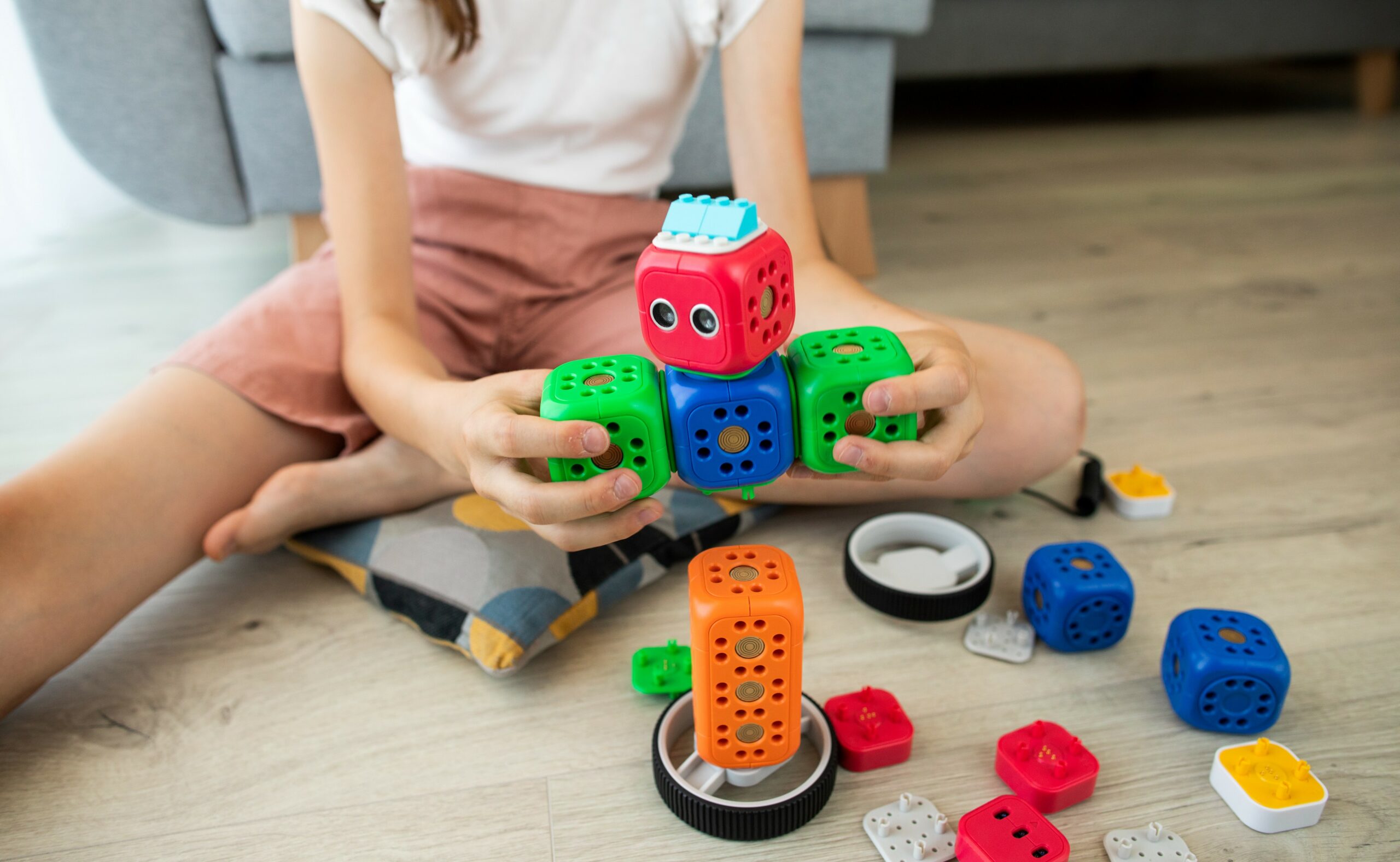 Высокотехнологичные детские игрушки, которых напрасно побаиваются родители