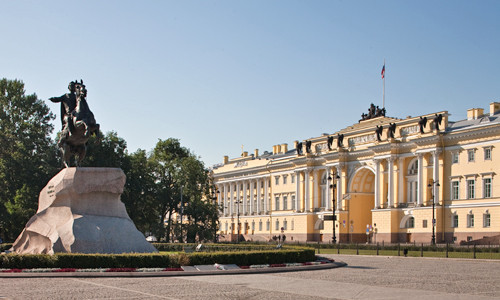 Представители ИПиУ выступили на&nbsp;международной конференции в&nbsp;Санкт-Петербурге