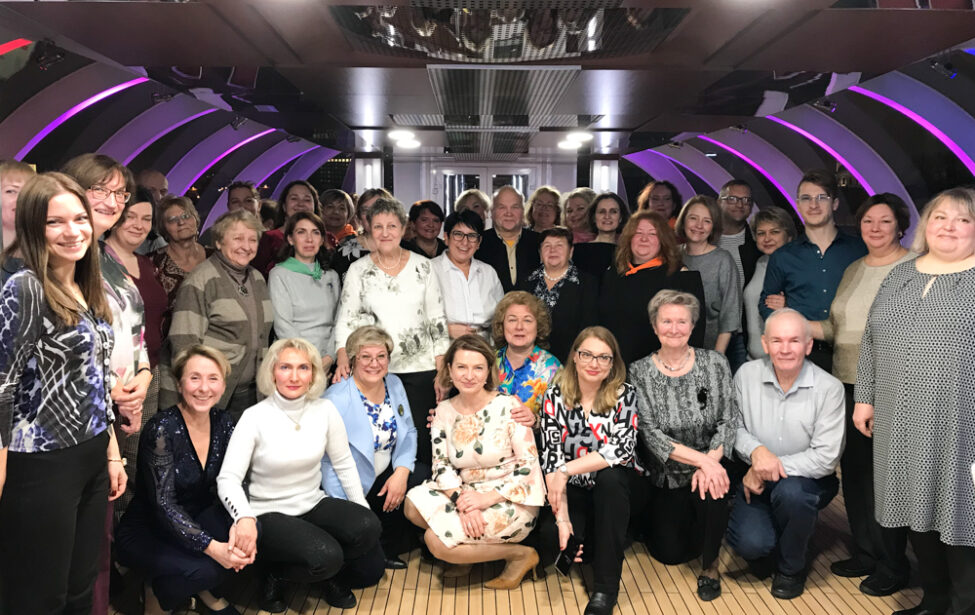 Праздничный вечер &laquo;В&nbsp;кругу друзей&raquo;