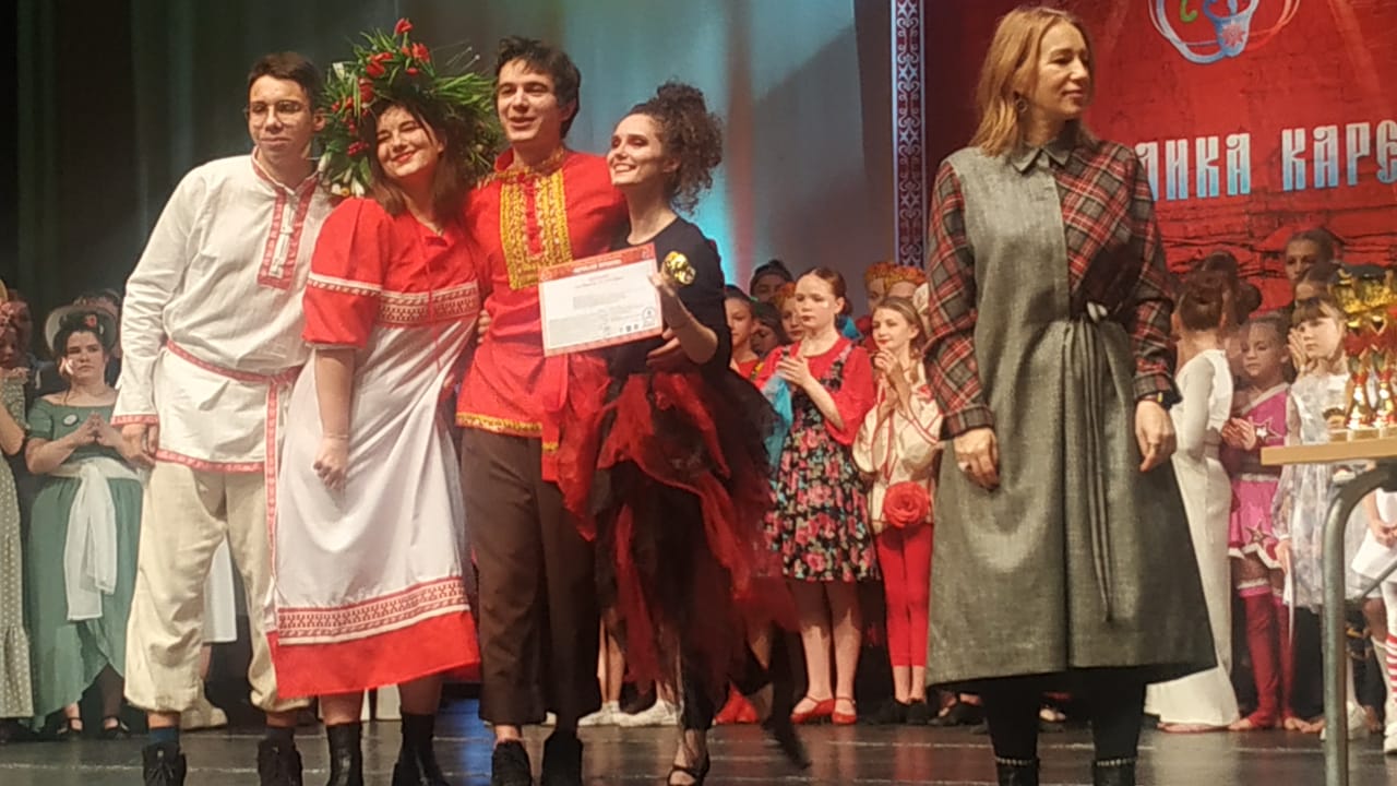 f716934a-a085-48fa-b7c6-18e3f0b1f245