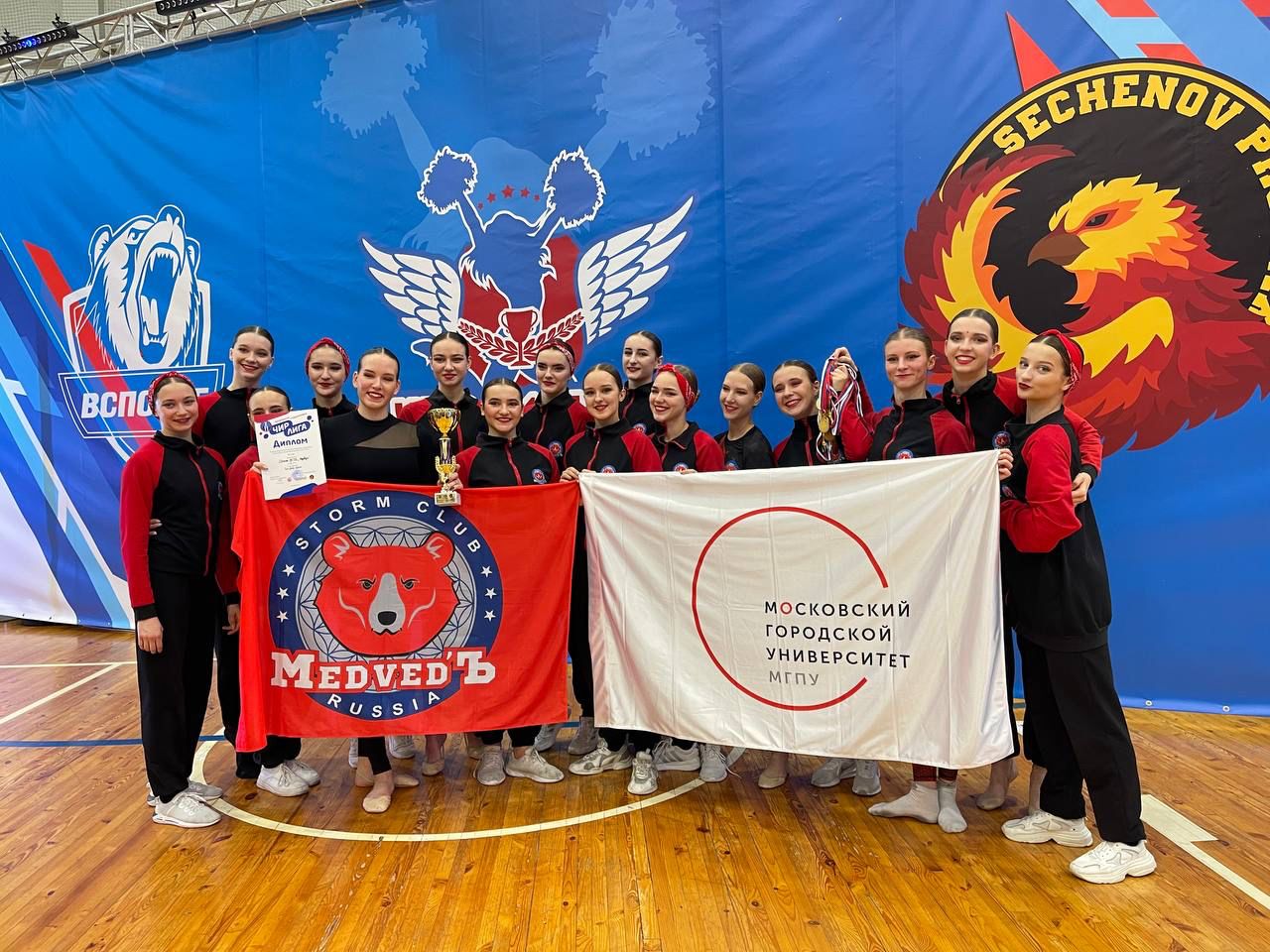 Чирлидеры МГПУ завоевали медали CHEER MANIA 2022