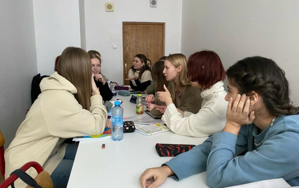 Круглый стол &laquo;The Benefits and the Challenges of&nbsp;Globalization&raquo;