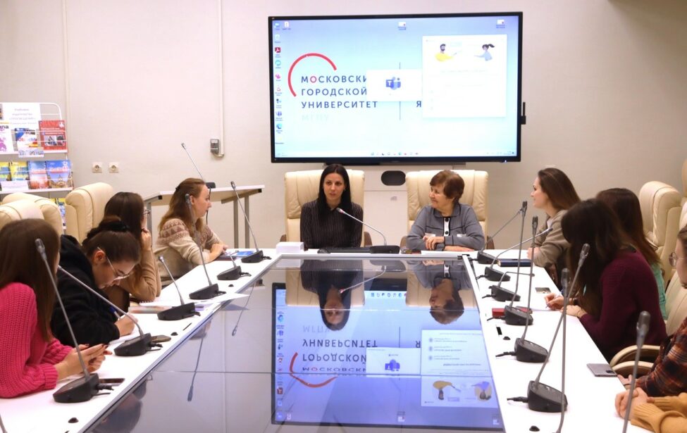 Интервью с выпускниками ИИЯ