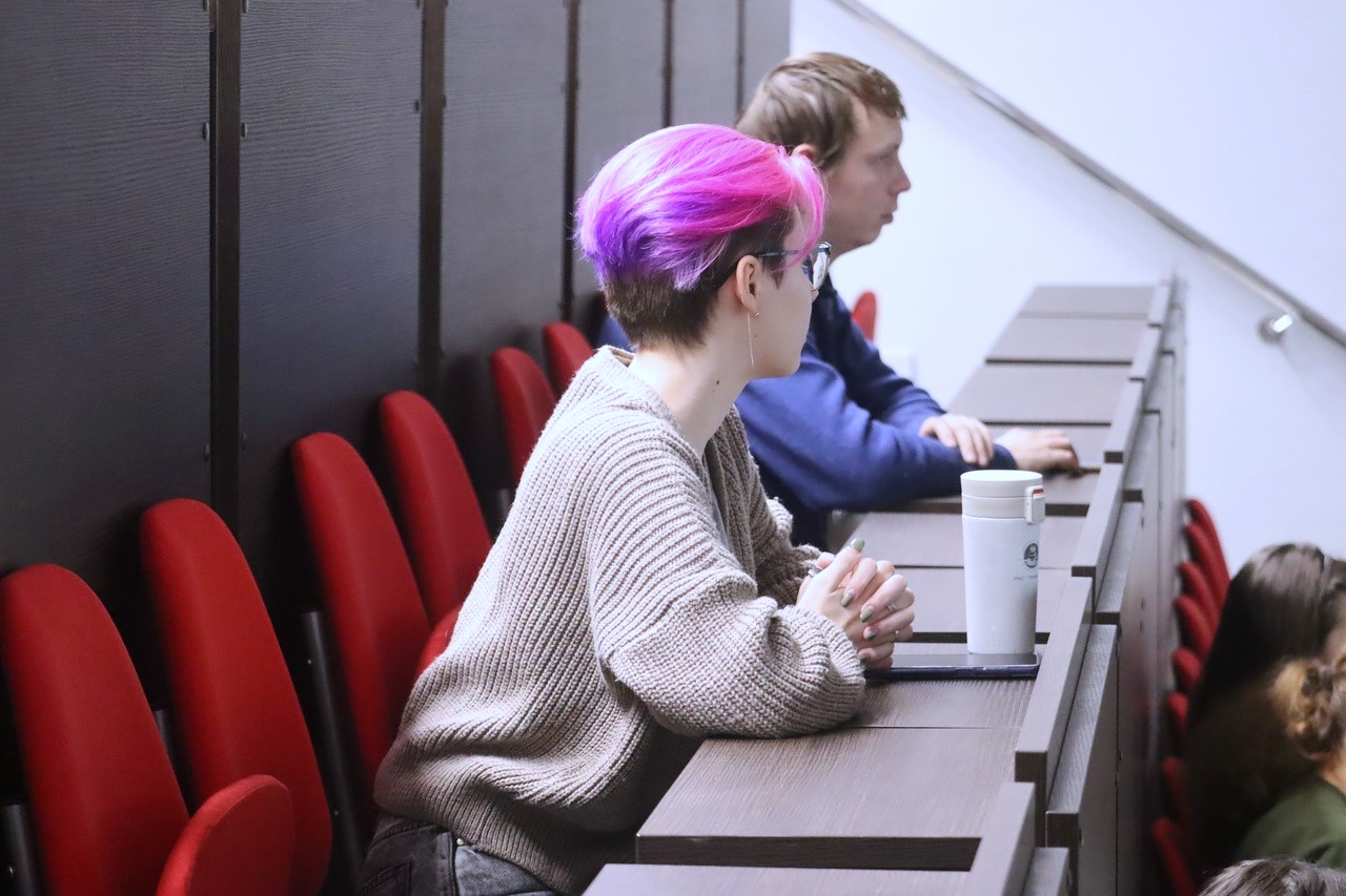 Вторая встреча студенческого клуба &laquo;LINGUA&raquo; в&nbsp;ИИЯ