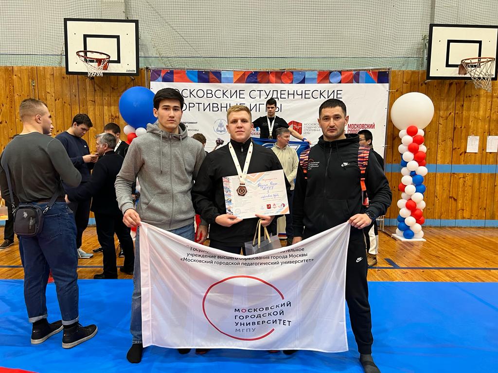 Студент МГПУ выиграл бронзу МССИ по&nbsp;греко-римской борьбе