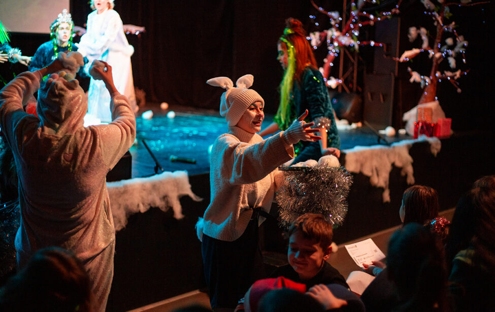 Новый год: разморозка | Новогоднее представление студентов ИКИ для детей