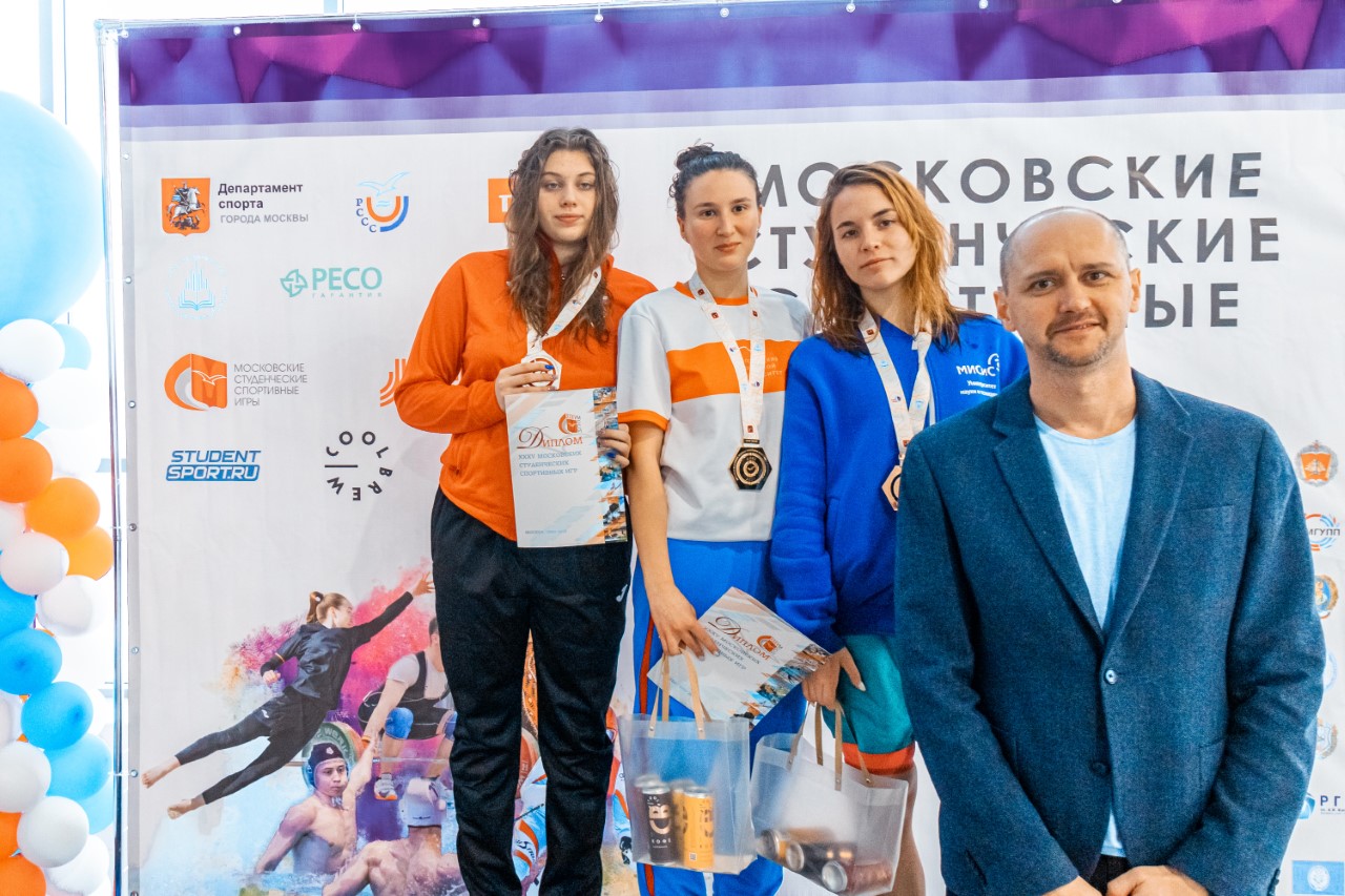 Пловцы МГПУ выиграли шесть медалей на&nbsp;соревнованиях МССИ
