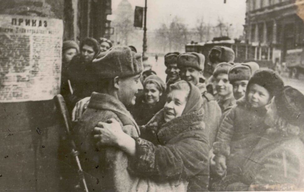 Ко Дню полного освобождения Ленинграда от фашистской блокады