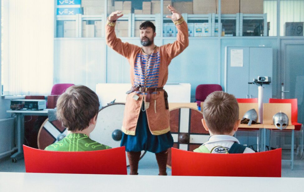 Пакуем чемоданы для путешествия в&nbsp;прошлое!