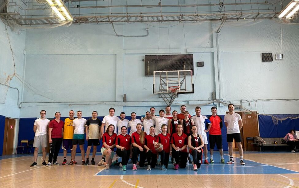 Определены медалисты турнира сотрудников по&nbsp;баскетболу 3&times;3