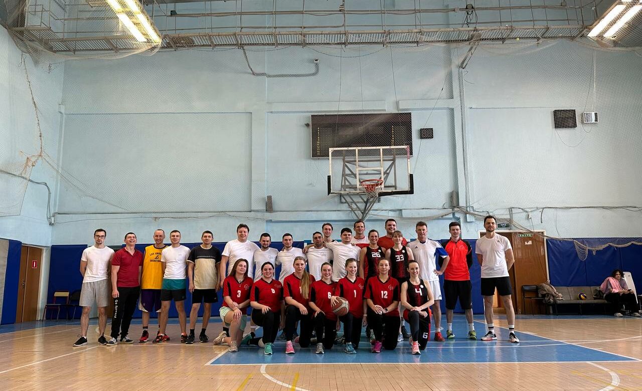 Определены медалисты турнира сотрудников по&nbsp;баскетболу 3&times;3