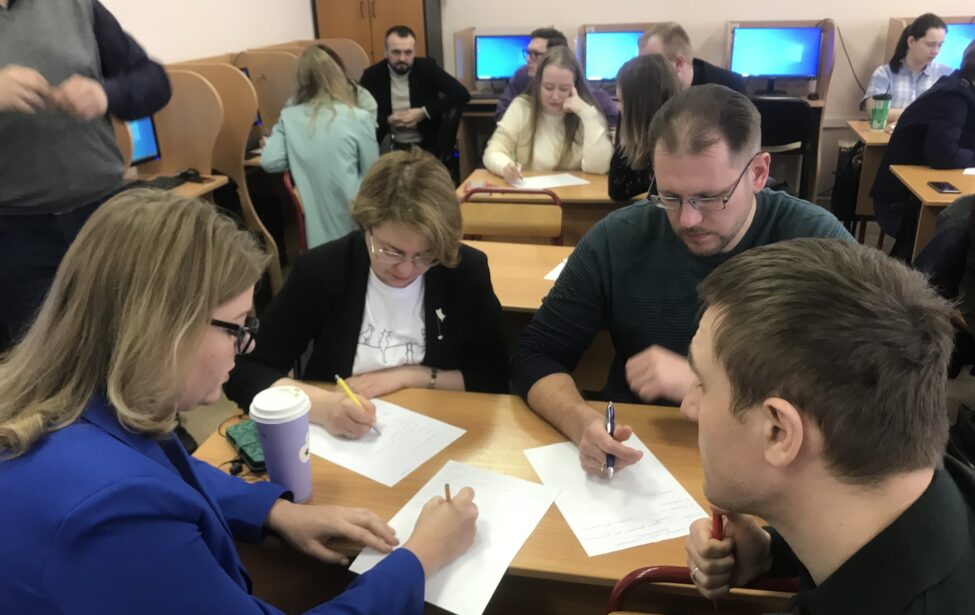 Магистранты управленческих программ испытали себя на&nbsp;тренажере